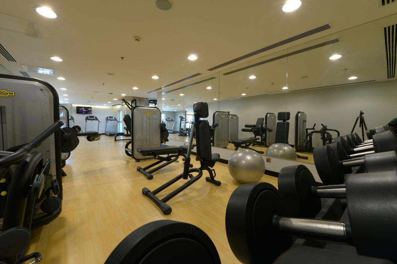 ibis Seef Al-Manamah Bagian luar foto